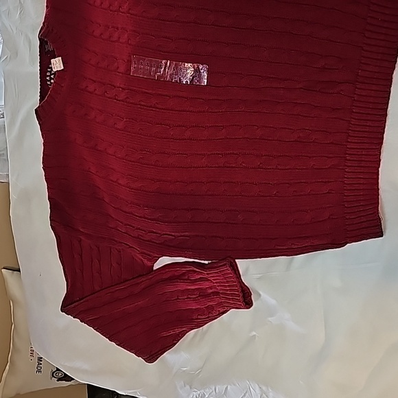 Vintage Red Sweater - Picture 5 of 14